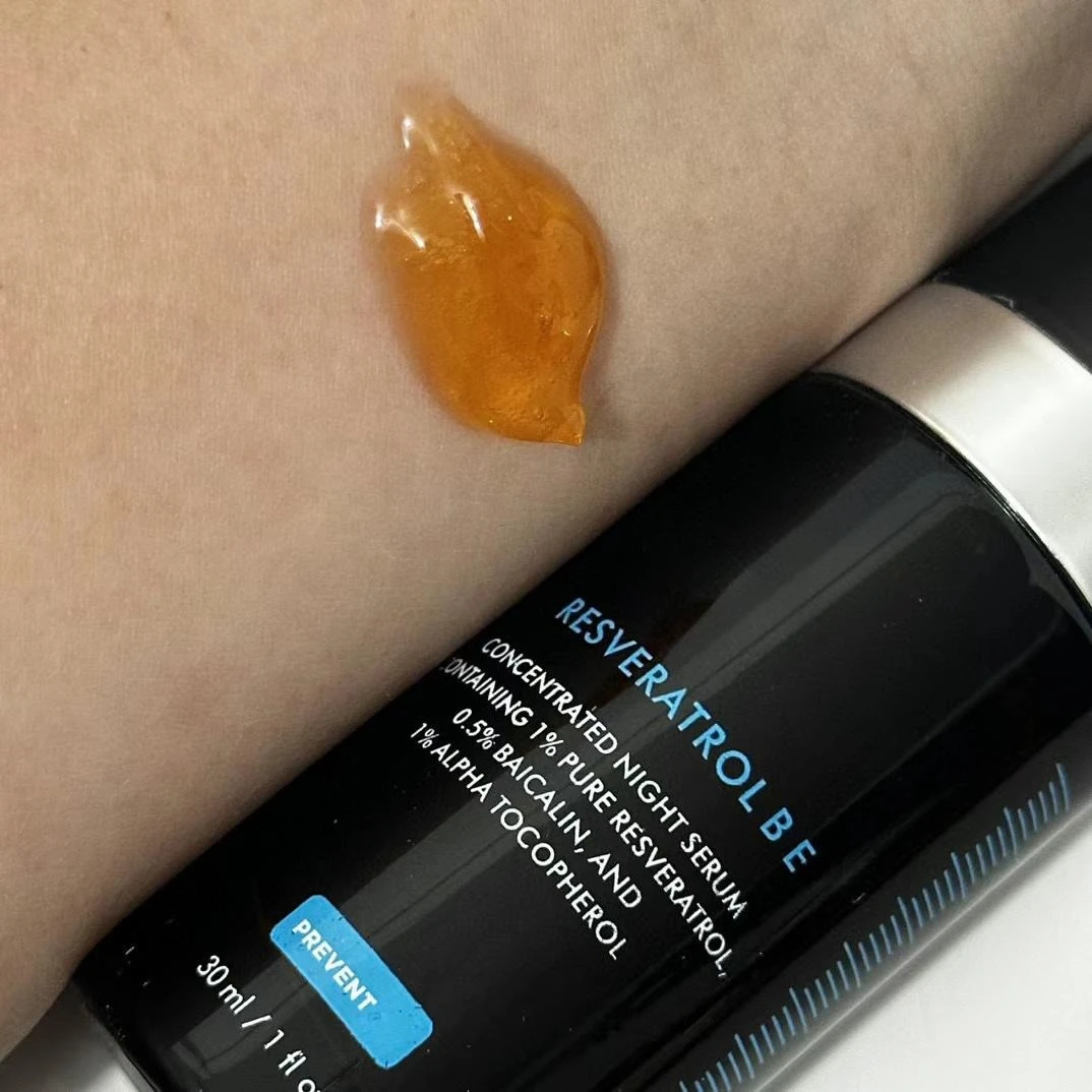 NOWOŚĆ: Serum do makijażu RESV – Ferulic Acid Serum recenzja i cena